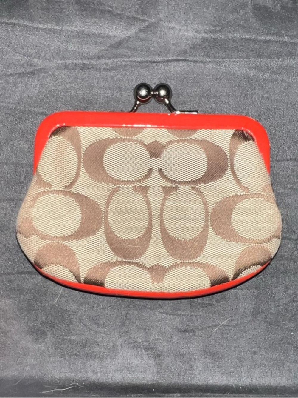 VINTAGE COACH Kisslock Coin Purse Wallet Signature Jacquard Tan/Red with Silver